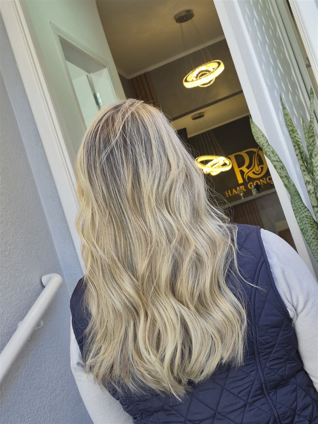 Resultado de mechas loiras feito na RD Hair Concept